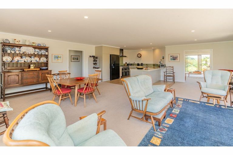 Photo of property in 20 Access Heights, Kerikeri, 0230