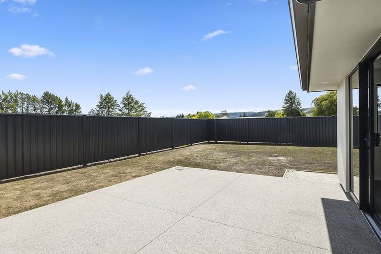 Photo of property in 8 Magnolia Lane, Mosgiel, 9024