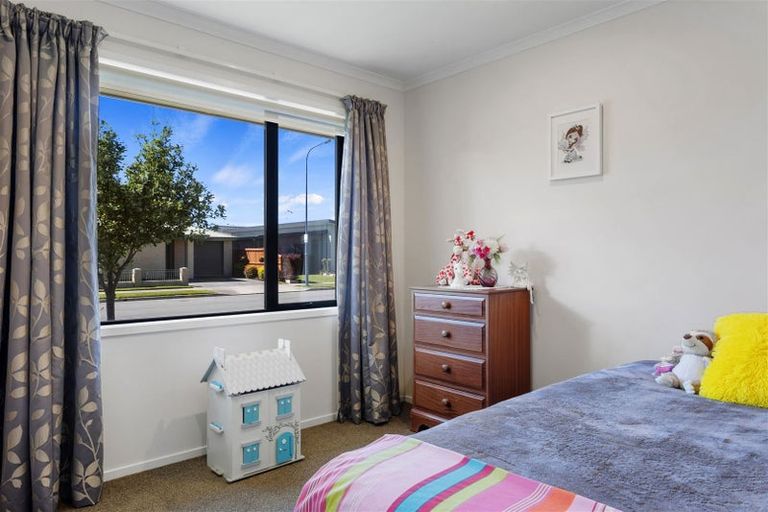 Photo of property in 11 Storer Street, Kaiapoi, 7630