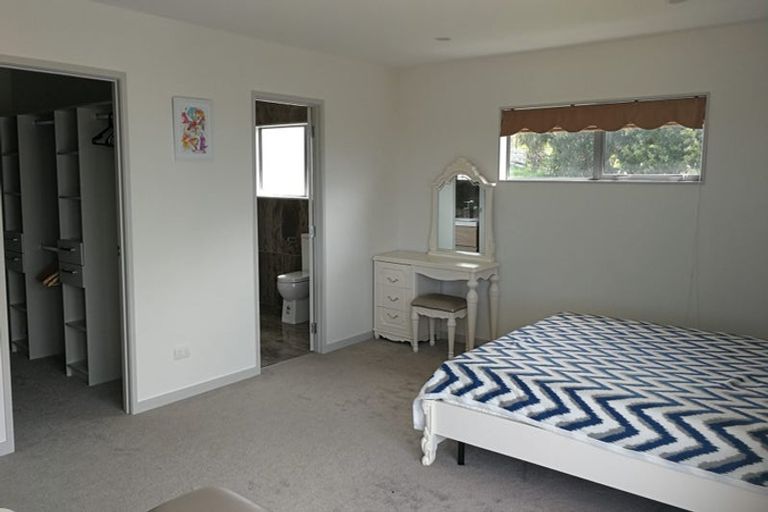 Photo of property in 18 Carpenter Lane, Silverdale, 0932