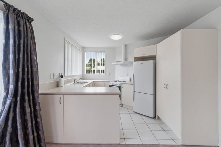 Photo of property in 4/12 Frankleigh Street, Somerfield, Christchurch, 8024