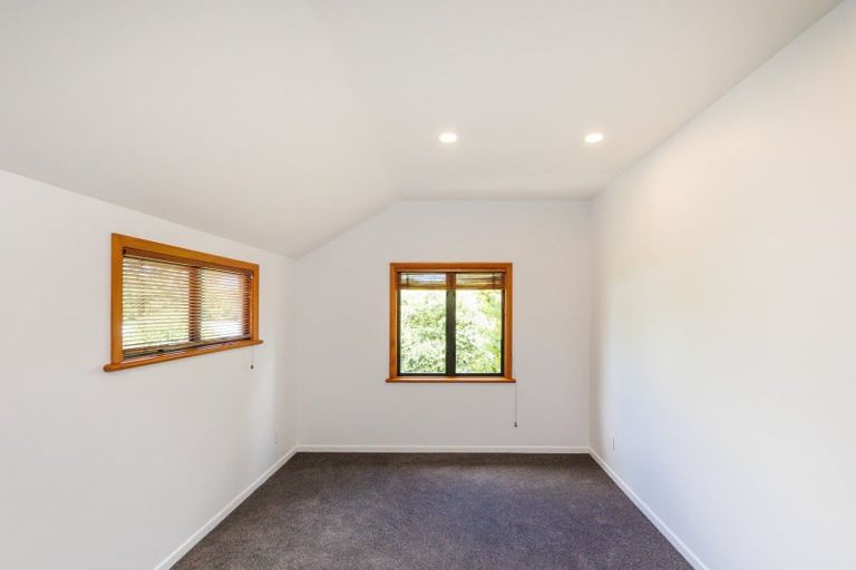 Photo of property in 17a Lincoln Terrace, Hokowhitu, Palmerston North, 4410