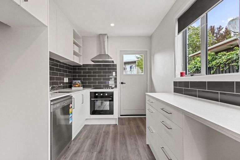 Photo of property in 4/36 Kinloch Street, St Albans, Christchurch, 8014