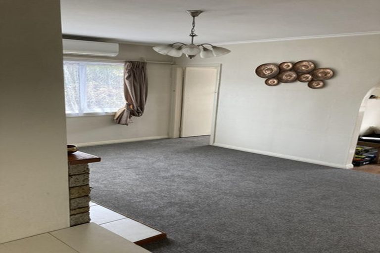 Photo of property in 54 Beauchamp Street, Tawa, Wellington, 5028