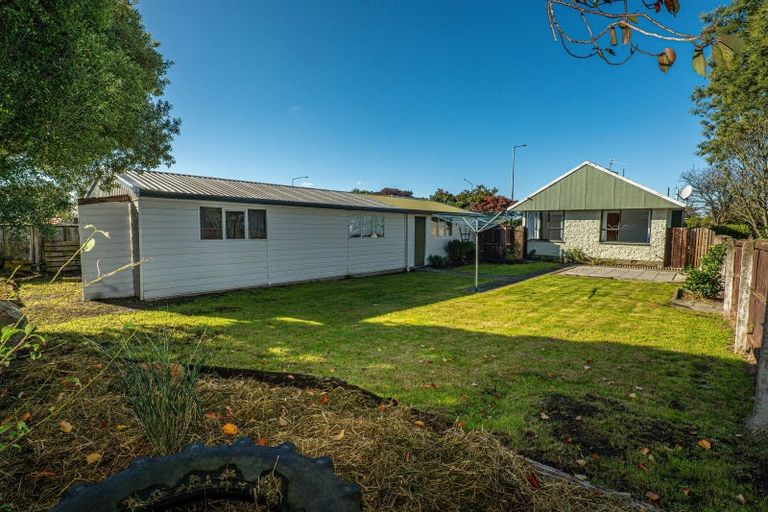 Photo of property in 10 Masham Road, Broomfield, Christchurch, 8042