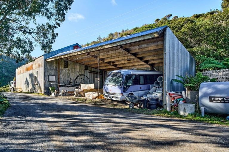 Photo of property in 25a Mt Cecil Road, Moonshine Valley, Porirua, 5381