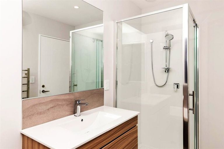 Photo of property in 17 Allied Road, Halswell, Christchurch, 8025