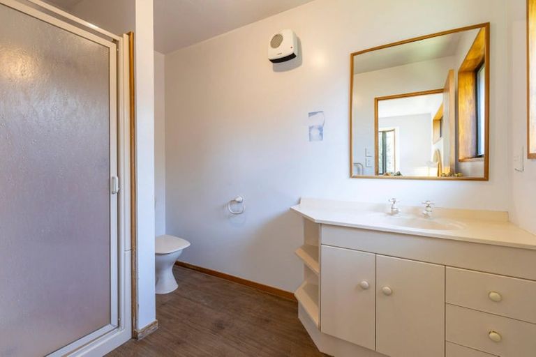 Photo of property in 5 Cardigan Bay Place, Addington, Christchurch, 8024