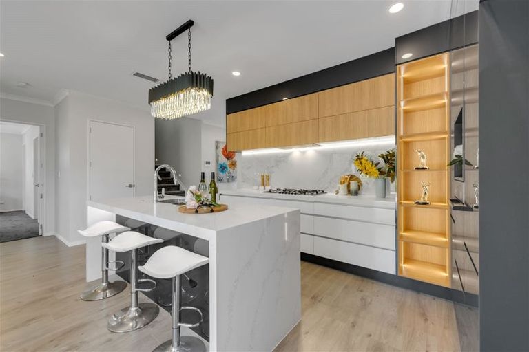 Photo of property in 29 Elevation Street, Flat Bush, Auckland, 2019