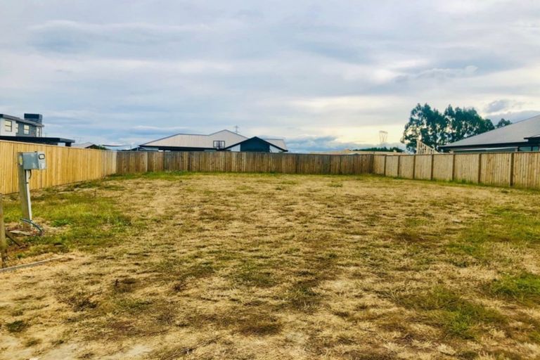 Photo of property in 19 Gerard Place, Rangiora, 7400