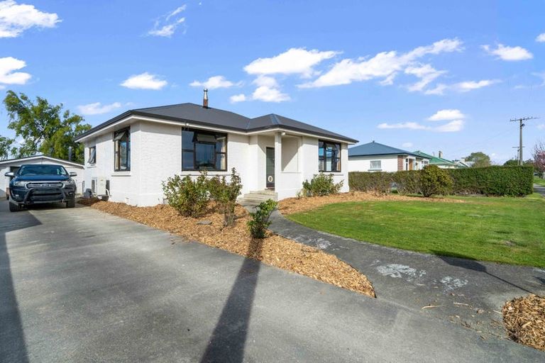 Photo of property in 54 Brydone Street, Edendale, 9825