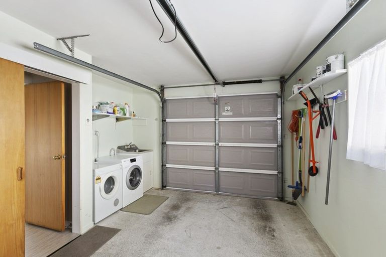 Photo of property in 38b Kaikoura Street, Maupuia, Wellington, 6022