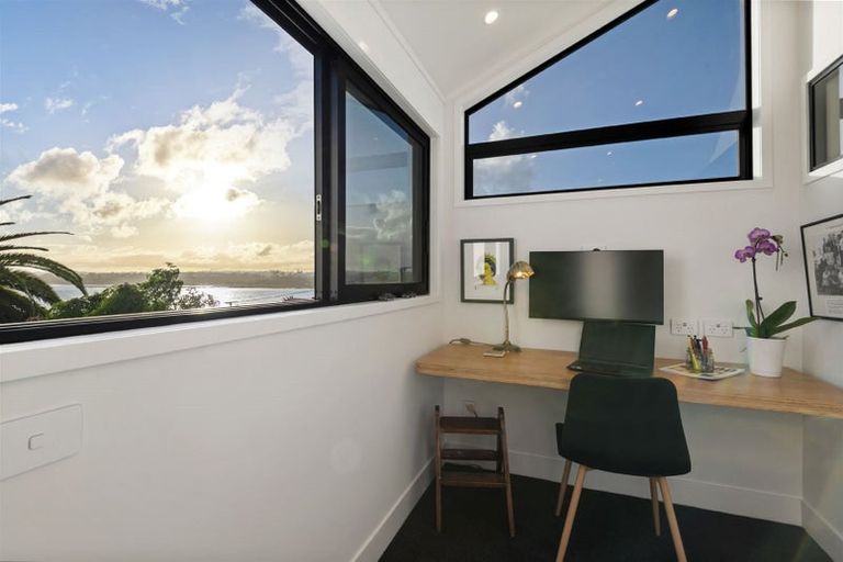 Photo of property in 3/30 Walter Street, Hauraki, Auckland, 0622