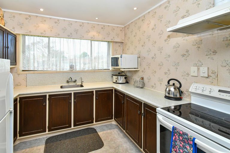 Photo of property in 4/16 Regent Street, Papatoetoe, Auckland, 2025