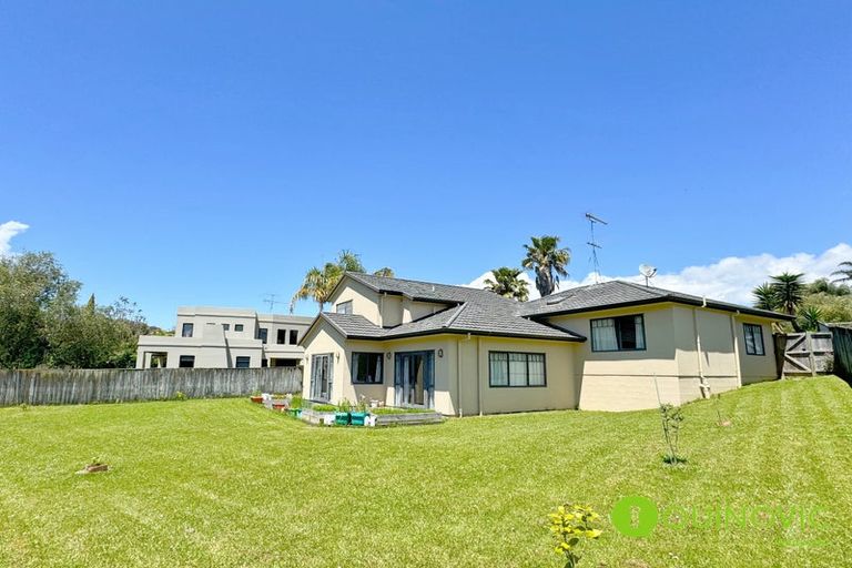 Photo of property in 4 Widdison Place, Albany, Auckland, 0632