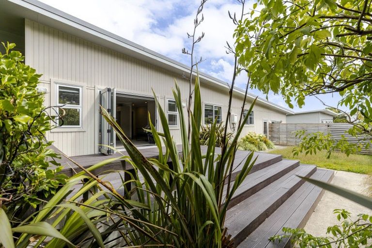 Photo of property in 2 John Mana Way, Marfell, New Plymouth, 4310