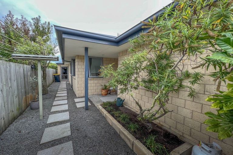 Photo of property in 79 Sullivan Avenue, Woolston, Christchurch, 8023