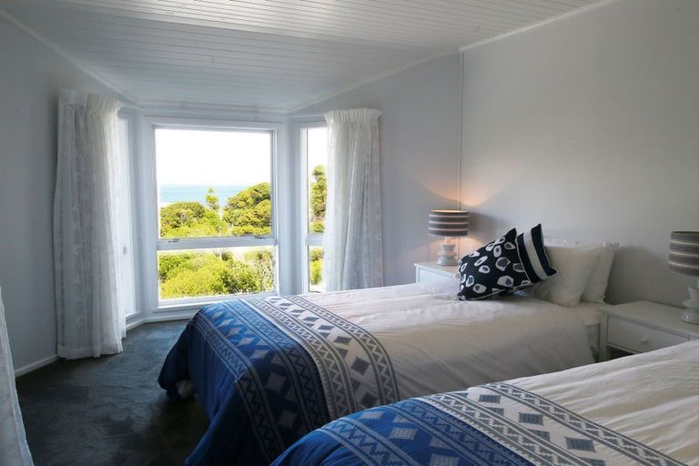 Photo of property in 29 The Track, Plimmerton, Porirua, 5026