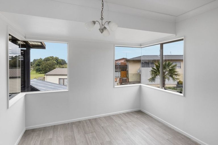 Photo of property in 14a Bayly Place, Te Puke, 3119