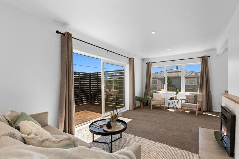 Photo of property in 8 Fairview Road, Western Heights, Rotorua, 3015