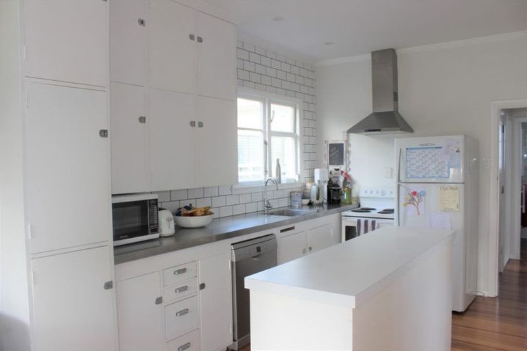 Photo of property in 143 Carlton Avenue, Springvale, Whanganui, 4501