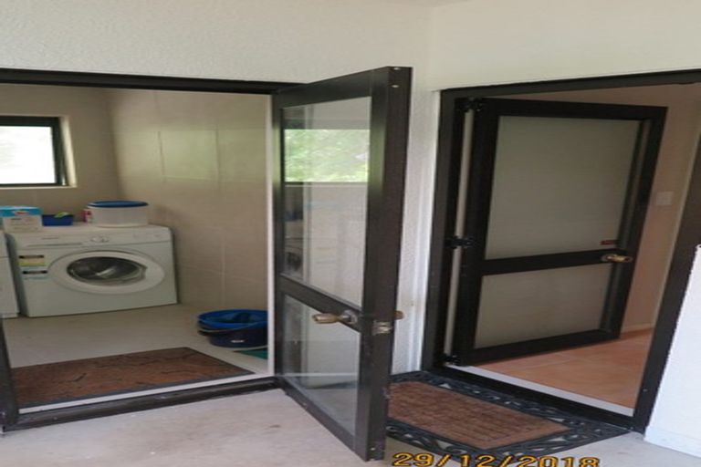 Photo of property in 14 Emlyn Place, Torbay, Auckland, 0630