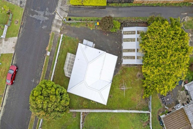 Photo of property in 6 Jenks Street, Foxton, 4814