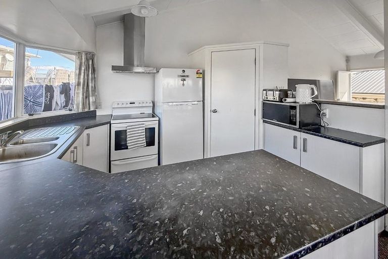 Photo of property in 3 Hinemoa Avenue, Taupo, 3330