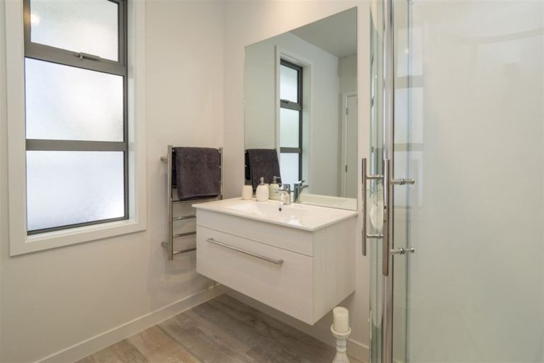 Photo of property in 36a Cross Street, Raglan, 3225