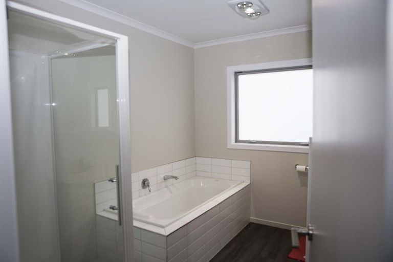 Photo of property in 1394 High Street, Taita, Lower Hutt, 5011