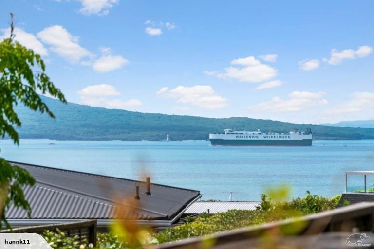 Photo of property in 1/73 Castor Bay Road, Castor Bay, Auckland, 0620