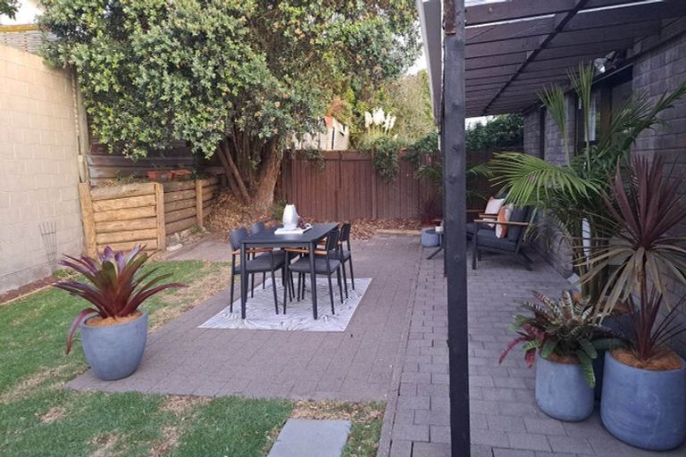 Photo of property in 2a Golf Road, Mount Maunganui, 3116