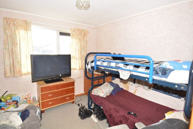 Photo of property in 120 Dunbeath Crescent, Kew, Invercargill, 9812