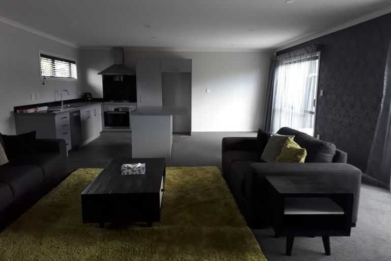 Photo of property in 2/382 Cobham Drive, Hillcrest, Hamilton, 3216