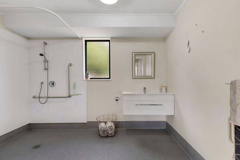 Photo of property in 18b Rose Street, Ranui, Porirua, 5024