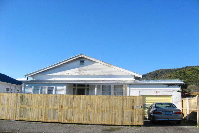 Photo of property in 7 Winnie Street, Greymouth, 7805