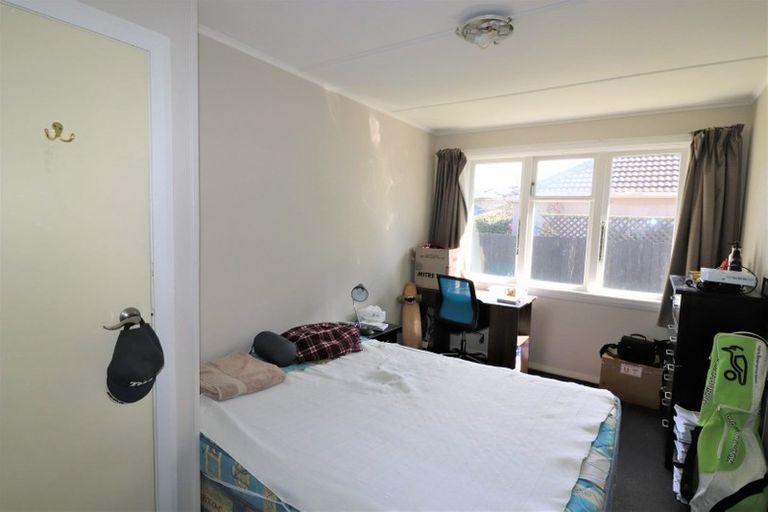 Photo of property in 17 Truman Road, Bryndwr, Christchurch, 8053