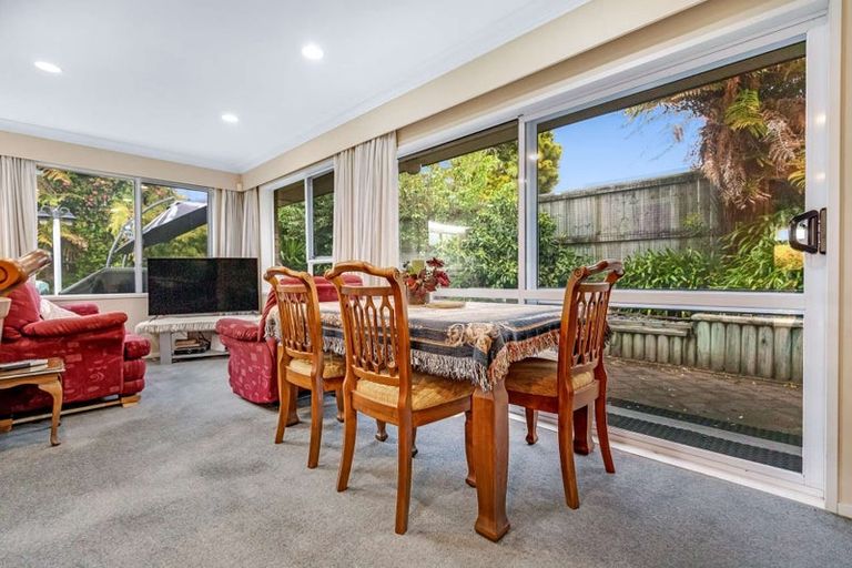 Photo of property in 11 Mark Place, Lynmore, Rotorua, 3010