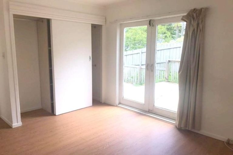 Photo of property in 1/12 Karamu Street, Te Atatu Peninsula, Auckland, 0610