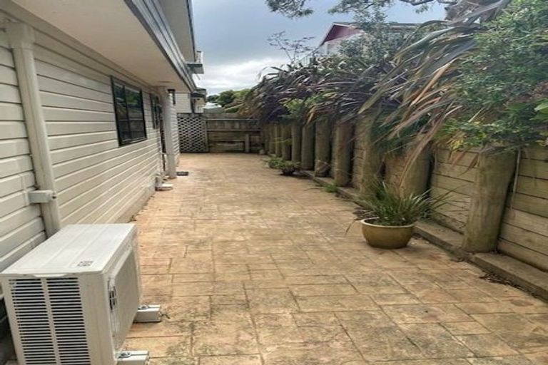 Photo of property in 3a Duncan Street, Tawa, Wellington, 5028