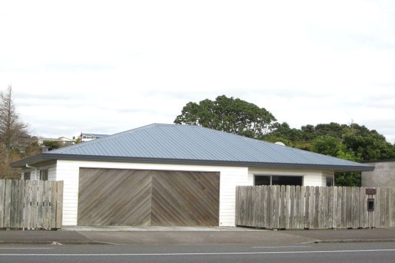 Photo of property in 367 Saint Aubyn Street, Moturoa, New Plymouth, 4310