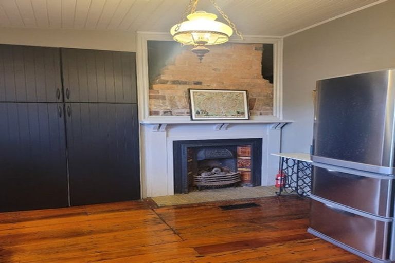 Photo of property in 4 Amiria Street, Saint Marys Bay, Auckland, 1011