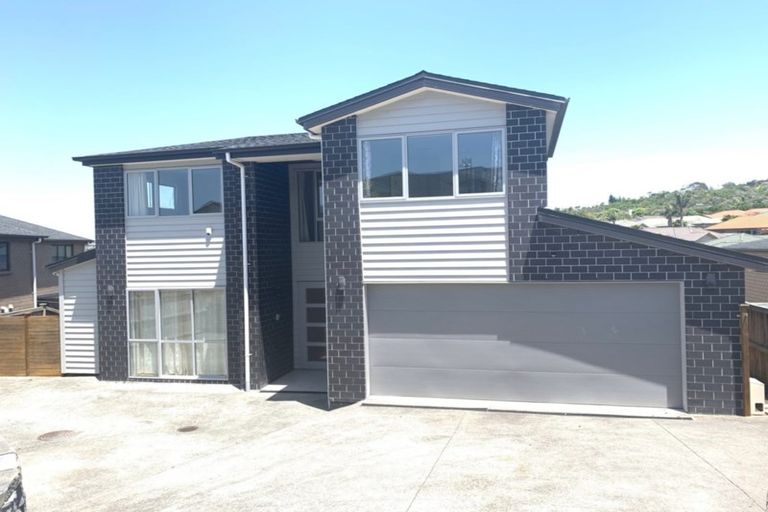 Photo of property in 38 Travis View Drive, Fairview Heights, Auckland, 0632