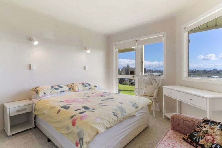 Photo of property in 5 Cynthia Place, Bellevue, Tauranga, 3110