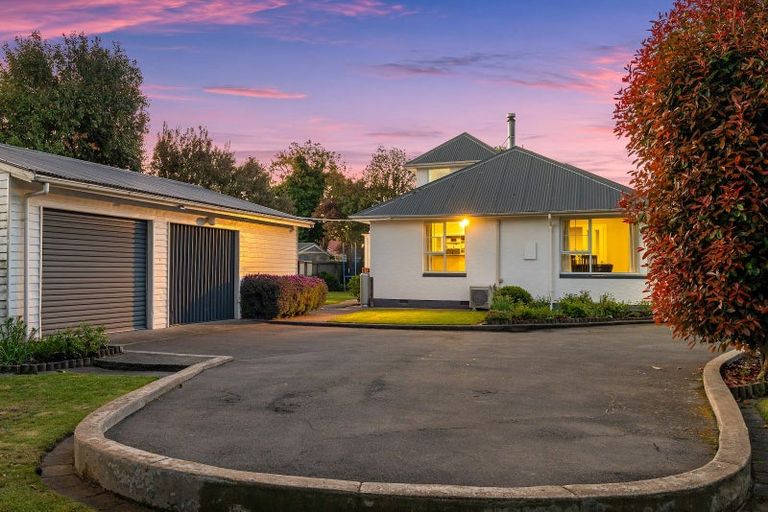 Photo of property in 8 Bethel Crescent, Bishopdale, Christchurch, 8053