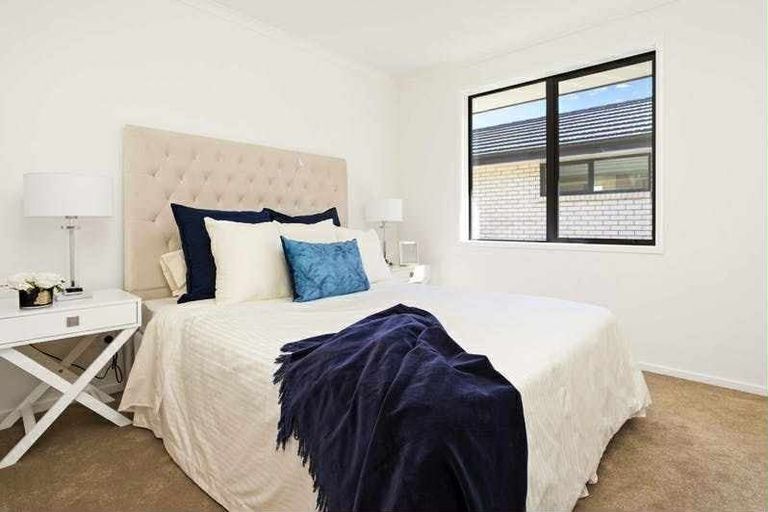 Photo of property in 6 Mutetai Road, Clarks Beach, 2122