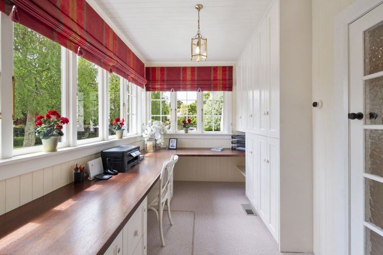 Photo of property in 74 Marne Street, Hokowhitu, Palmerston North, 4410