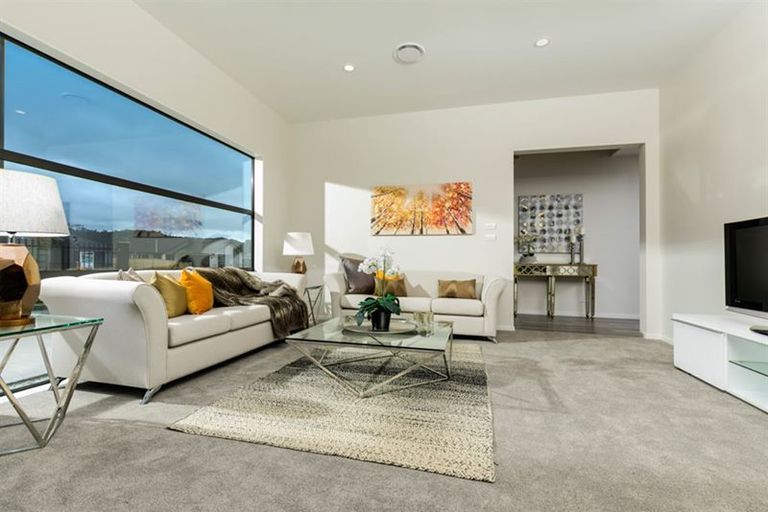 Photo of property in 199 Matua Road, Kumeu, 0810