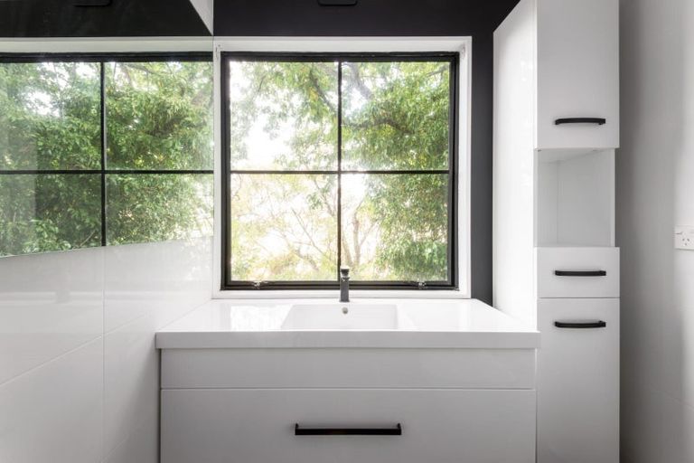 Photo of property in 3 Aranoni Track, Clifton, Christchurch, 8081