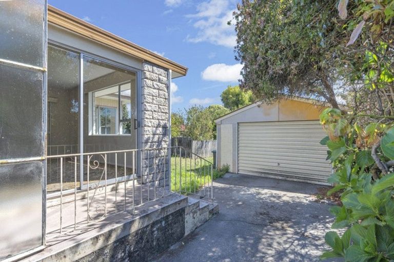 Photo of property in 2/149 Gayhurst Road, Dallington, Christchurch, 8061